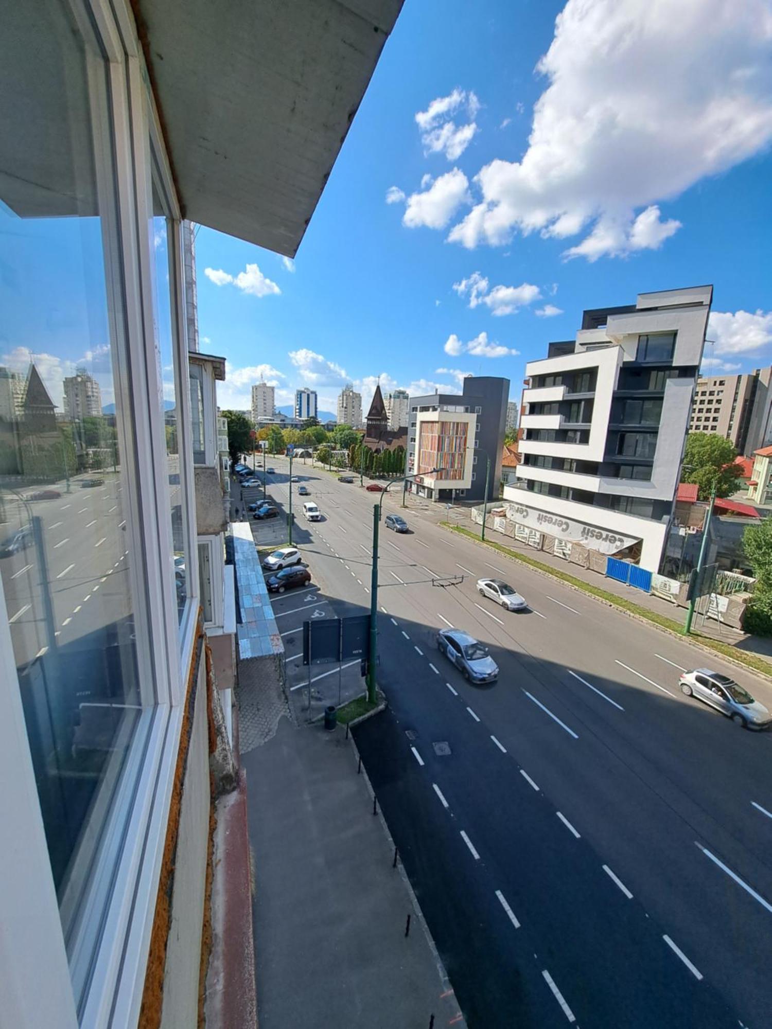 Garsoniera La Bulevard Braşov Extérieur photo